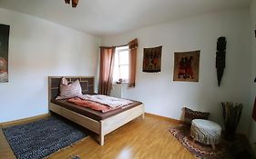 Weltenhaus